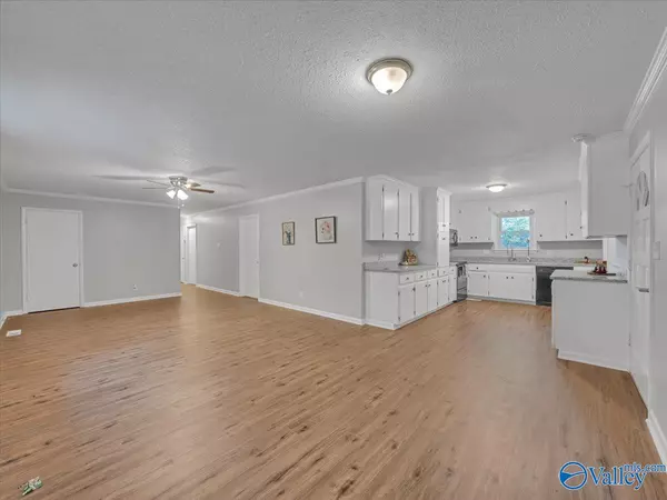 Toney, AL 35773,269 Pinecrest Circle