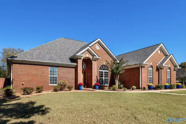 106 Ervington Place, Madison, AL 35758