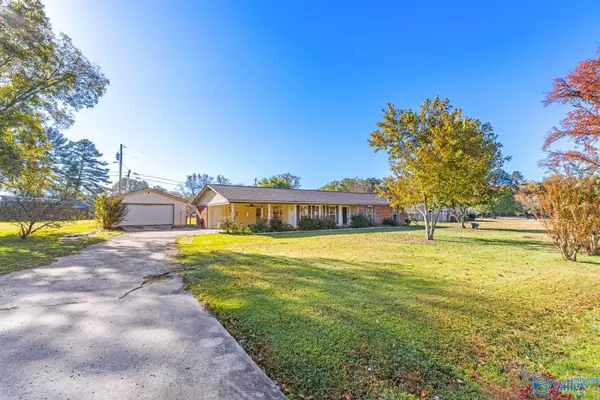 Hartselle, AL 35640,1212 Twin Lake Circle SW