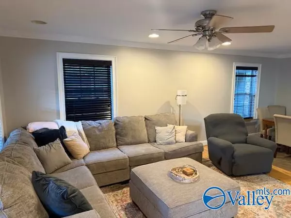 Fort Payne, AL 35967,622 Lookout Terrace E