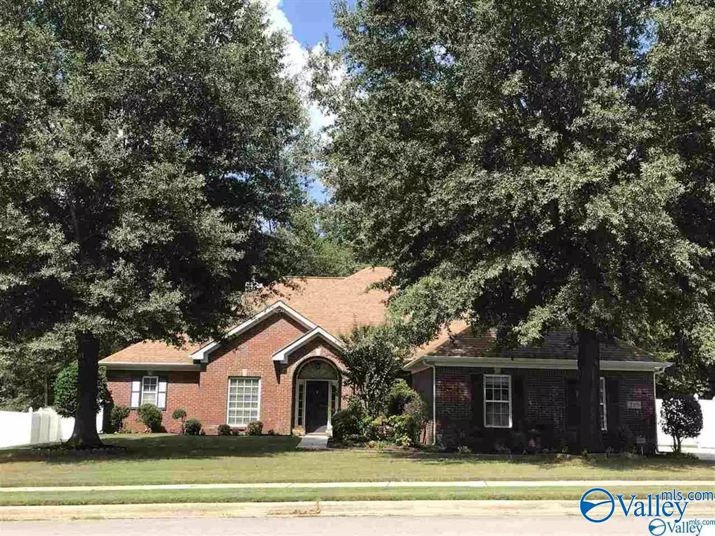 Madison, AL 35758,215 Bridgefield Road