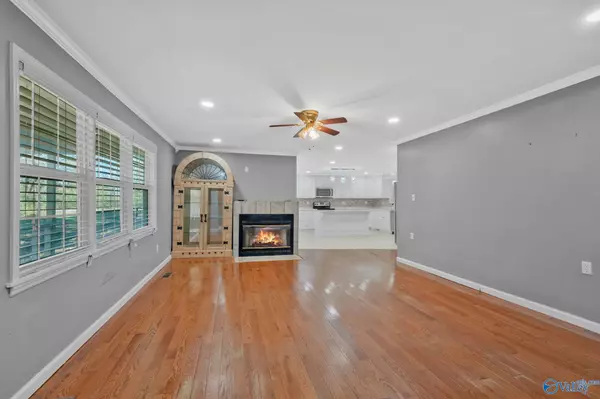 Somerville, AL 35670,337 Perry Avenue