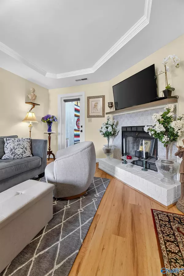 Trussville, AL 35173,104 Charleston Way