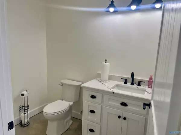 Altoona, AL 35952,2465 S Hwy 179