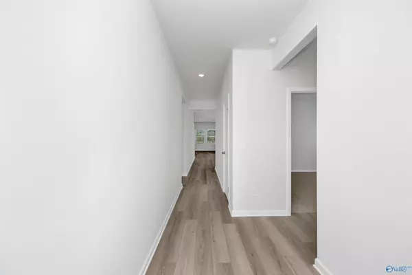 Toney, AL 35773,113 Gypsy Way