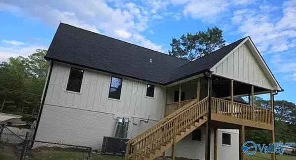 Jasper, AL 35504,702 N Airport Road