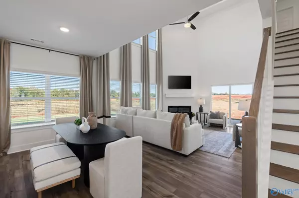 Huntsville, AL 35811,393 Broad Row Street