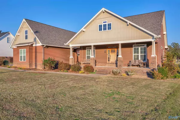 1104 Anna Drive, Tuscumbia, AL 35674