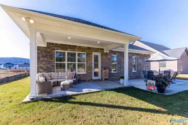 Owens Cross Roads, AL 35763,8318 Grayback Boulevard