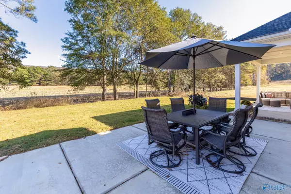 Owens Cross Roads, AL 35763,8318 Grayback Boulevard