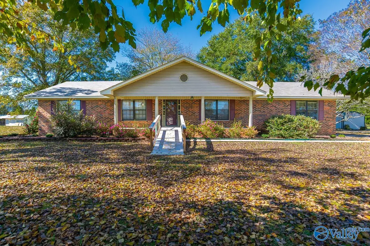 Decatur, AL 35603,2405 Shady Grove Lane SW