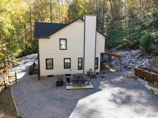 Gurley, AL 35748,1323 County Road 184