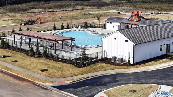 Huntsville, AL 35811,216 Lookout Point Road