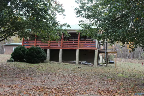 Baileyton, AL 35019,1055 Mardis Point Road