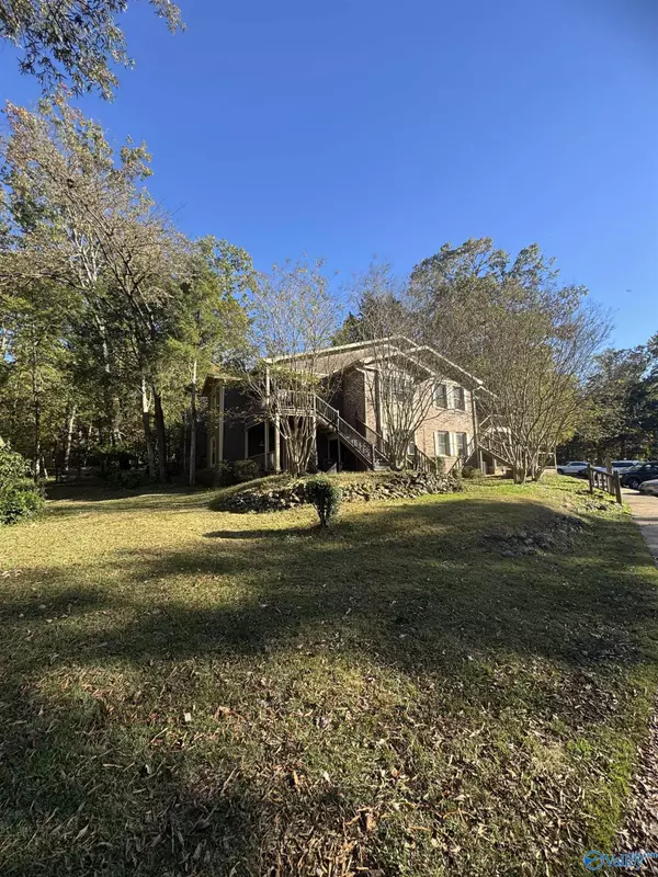 2137 Belle Grove Drive #2137, Huntsville, AL 35802