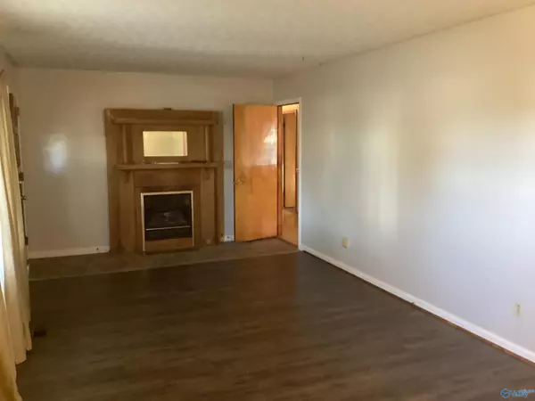 Glencoe, AL 35905,1003 Buddy Street