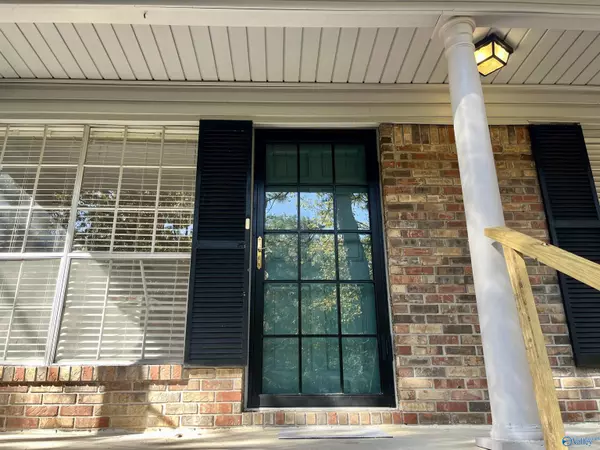 Gardendale, AL 35071,1220 West Forest Drive