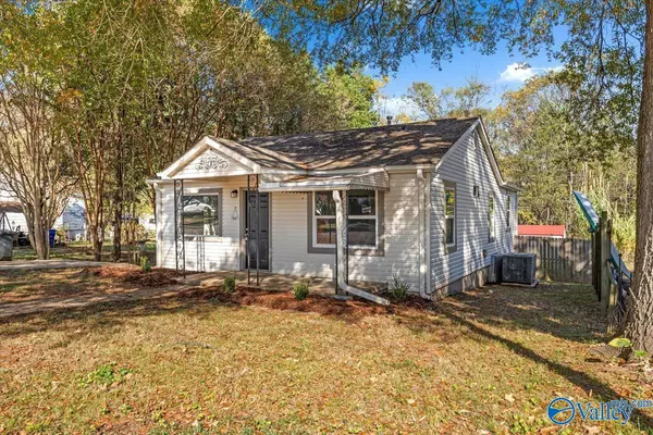 Florence, AL 35630,625 Marion Avenue