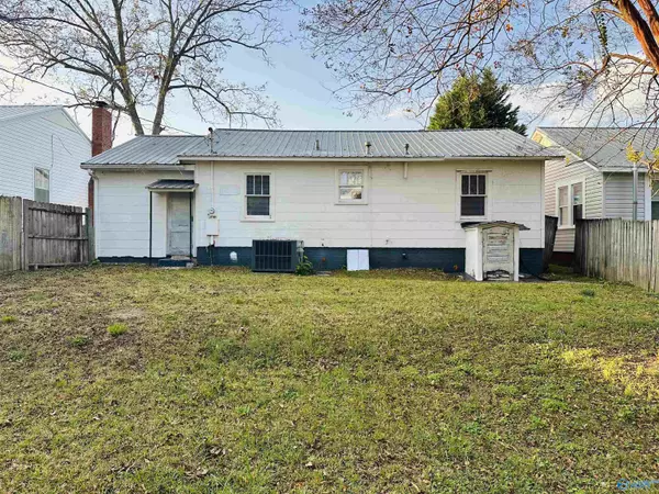 Gadsden, AL 35903,313 9th Street