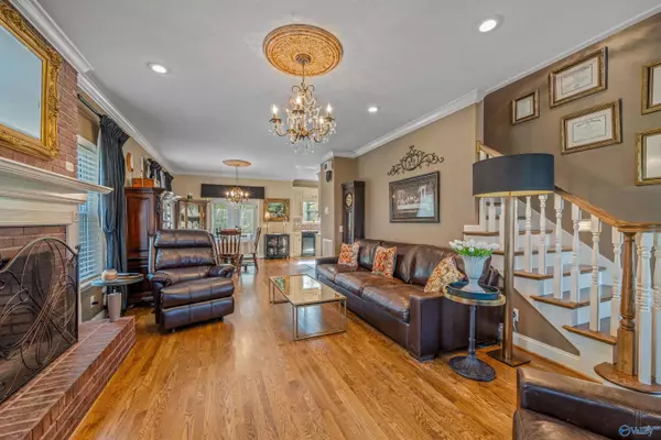 Albertville, AL 35951,1072 Blessing Road