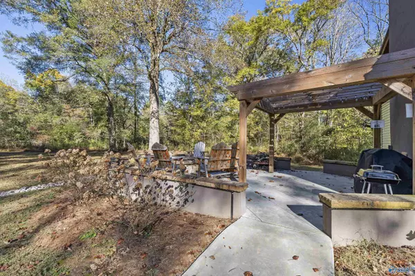 Grant, AL 35747,89 Shultz Drive