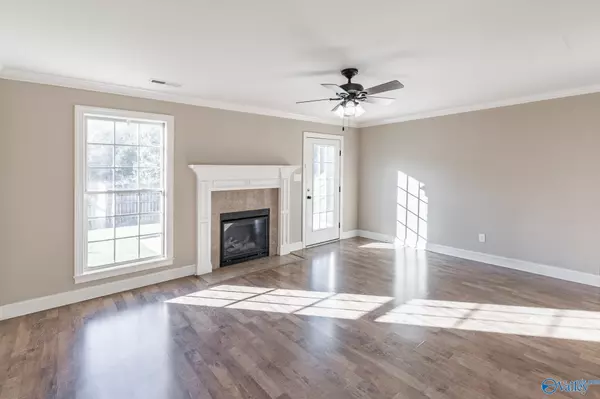 Decatur, AL 35603,3005 Monterey Drive