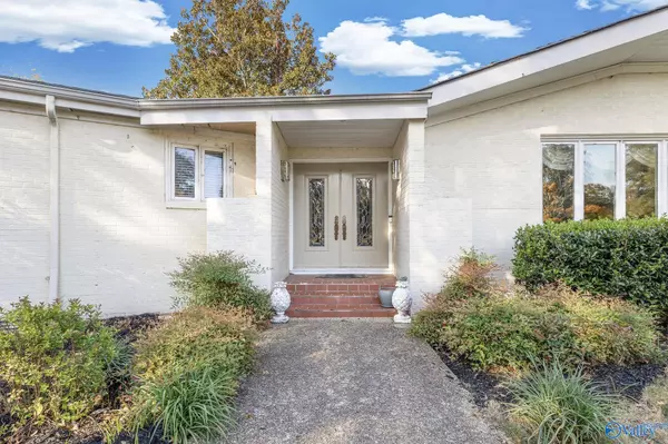 Hartselle, AL 35640,1127 Lakewood Drive NW