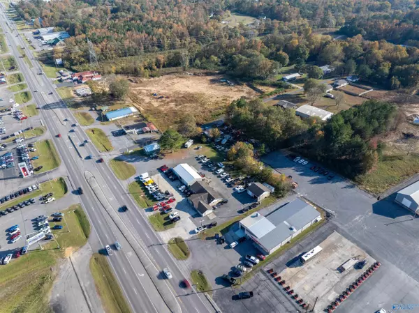 Albertville, AL 35950,9753 & 9793 US Highway 431