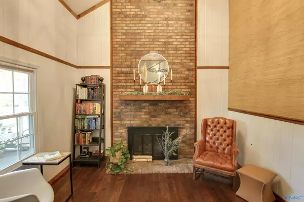 Decatur, AL 35603,4711 Pineywood Drive SW