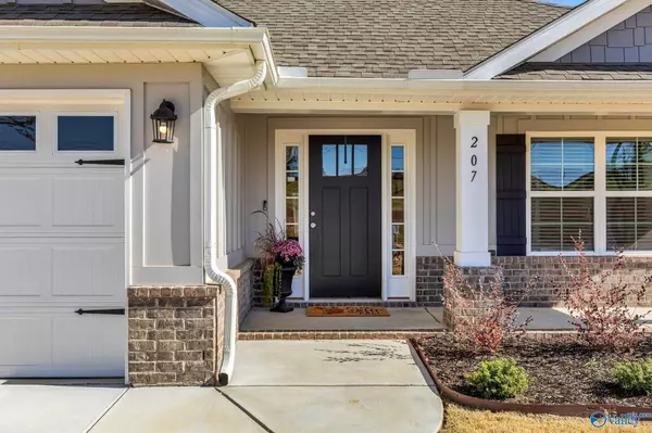 Huntsville, AL 35810,207 Rim Rock Circle