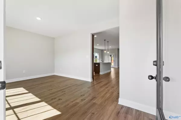 Huntsville, AL 35810,6221 Achievement Circle NW