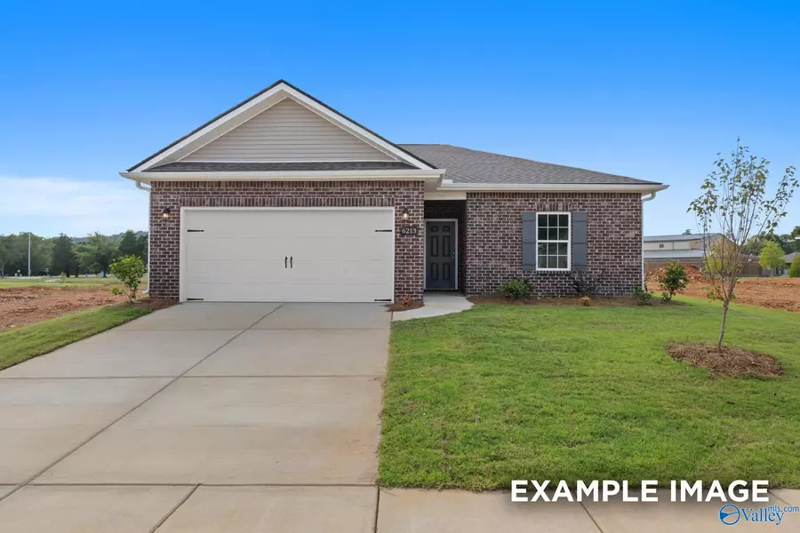 118 Luxor Avenue, Owens Cross Roads, AL 35763