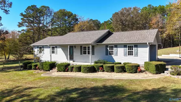 Hamilton, AL 35570,1487 County Highway 107