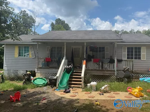 345 County Road 553, Gaylesville, AL 35973