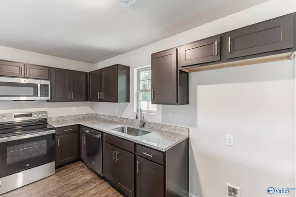 Meridianville, AL 35759,135 Domingues Avenue