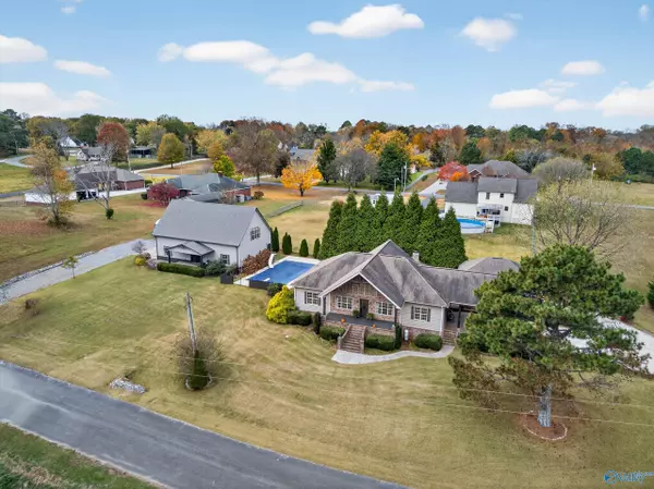 Grant, AL 35747,157 Olympia Lane