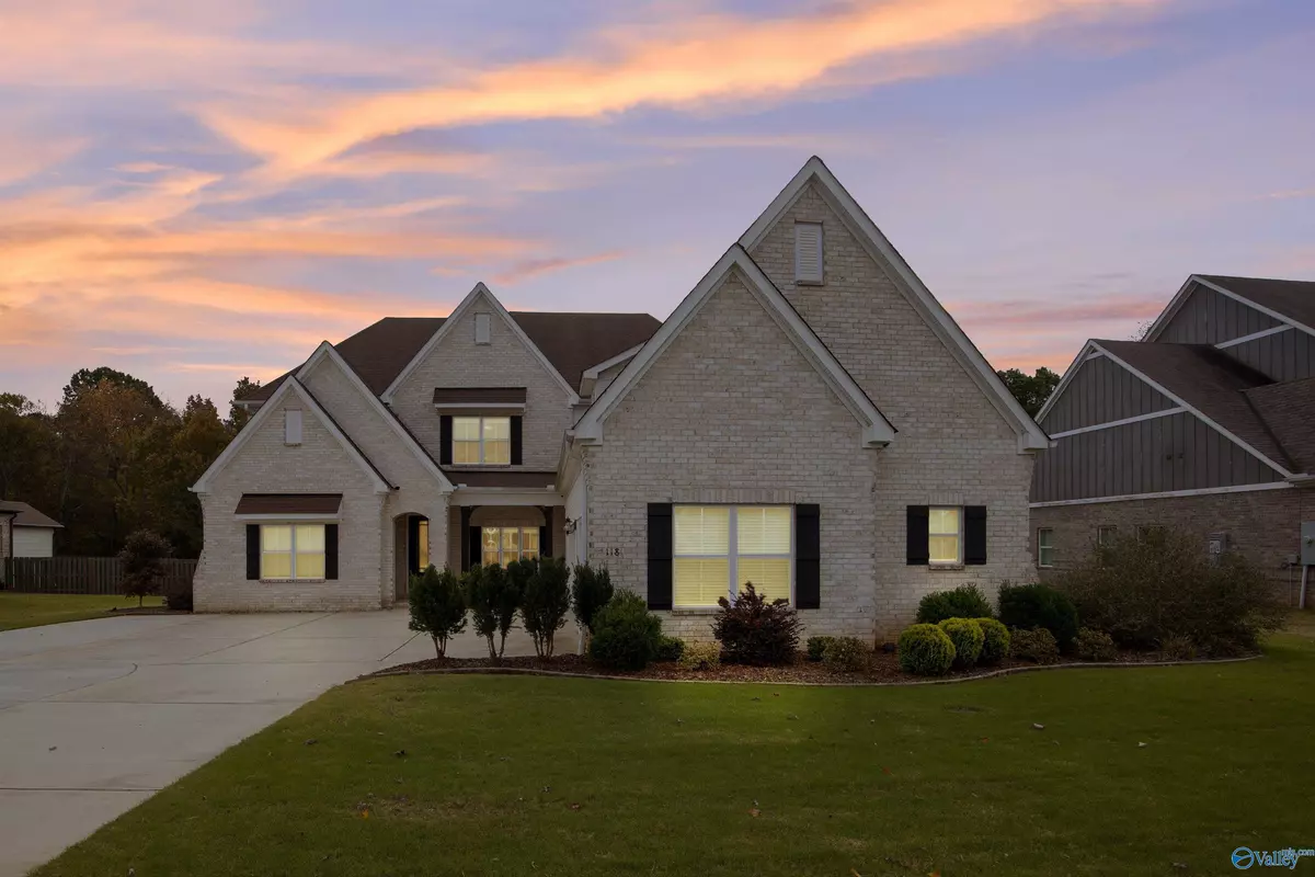 Huntsville, AL 35806,118 Creekmound Drive