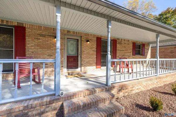 Hamilton, AL 35570,450 County Highway 1