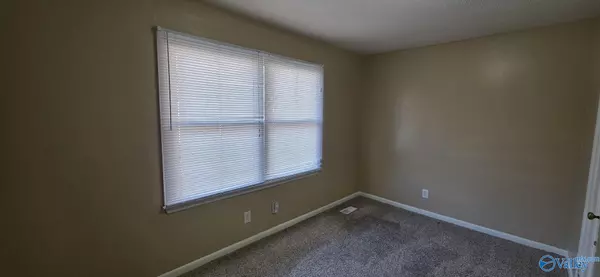 Huntsville, AL 35810,2108 Hill Street #2