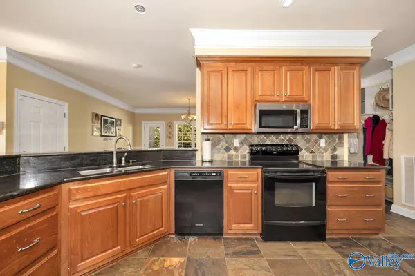 Athens, AL 35611,10243 James Drive