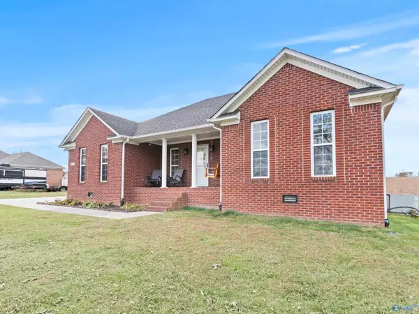 Elkmont, AL 35620,20193 Old Elkmont Road