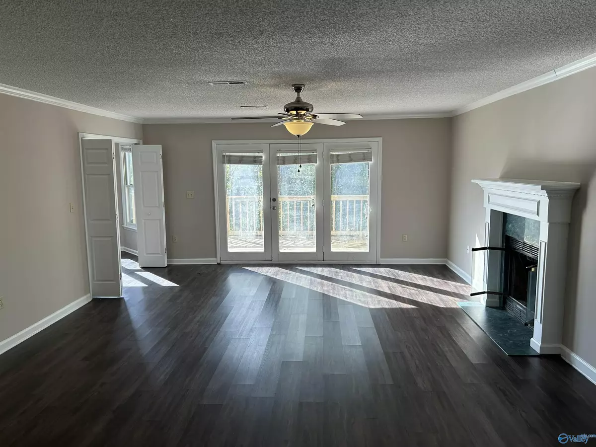 Huntsville, AL 35803,550 Farmingdale Drive