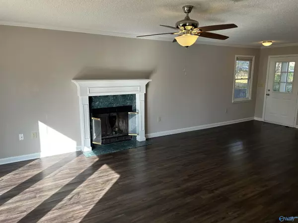 Huntsville, AL 35803,550 Farmingdale Drive