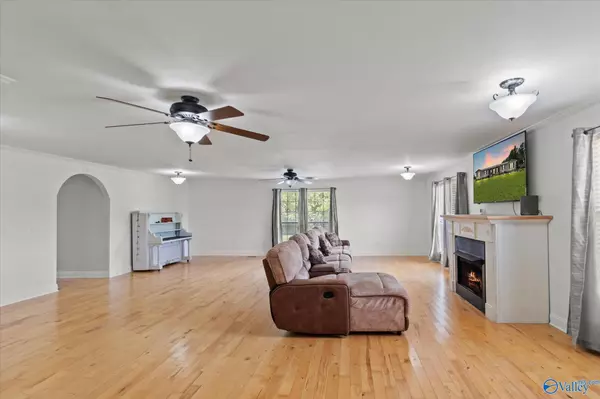 Grant, AL 35747,8500 Simpson Point Road