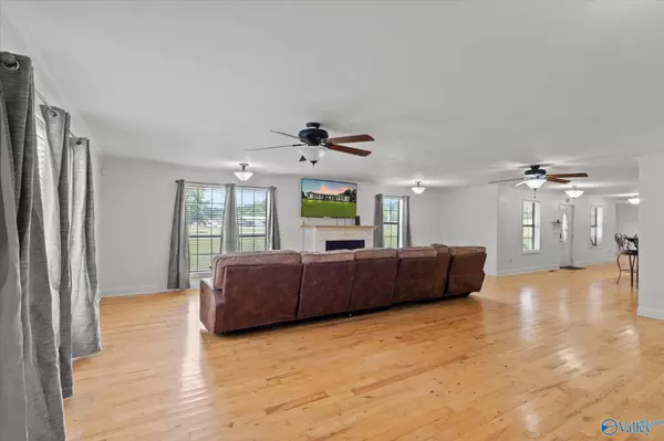 Grant, AL 35747,8500 Simpson Point Road