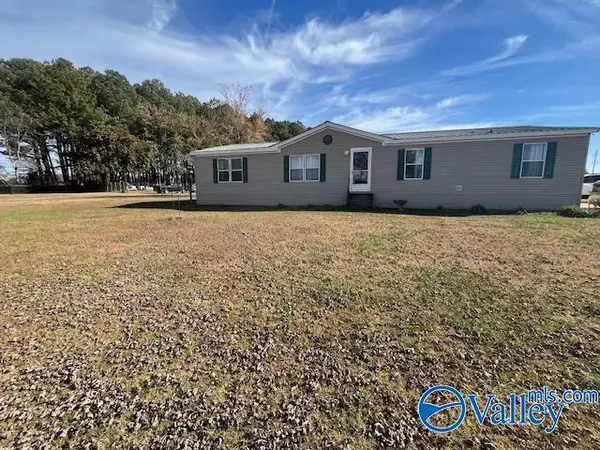1166 County Road 160, Crossville, AL 35962