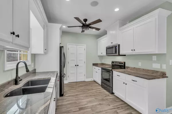 Athens, AL 35614,21746 Pinebrook Drive