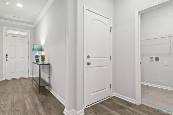 Athens, AL 35613,14279 Leadenhall Lane