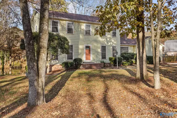 Arab, AL 35016,2068 Pine Lake Trail