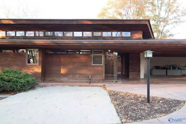 27950 Azalea Trail, Athens, AL 35613